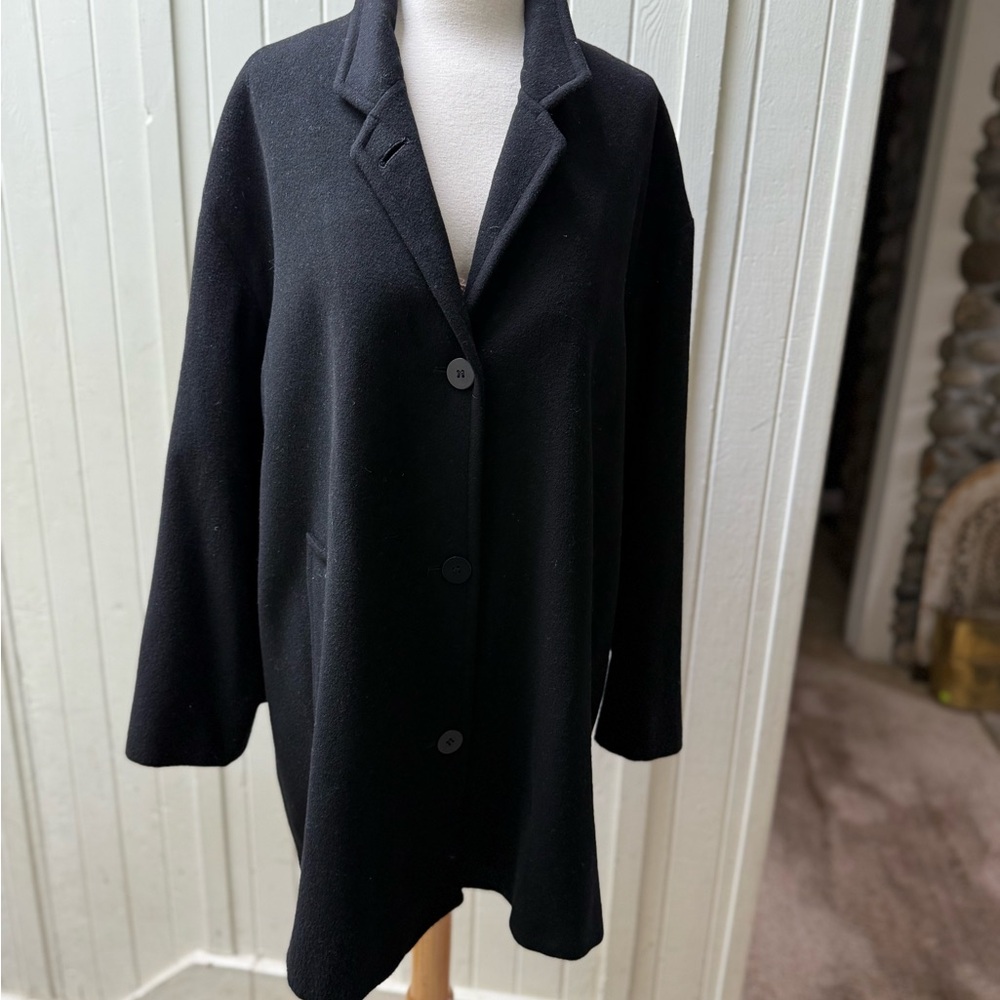 Vintage Donna Karan Women's Black Coat